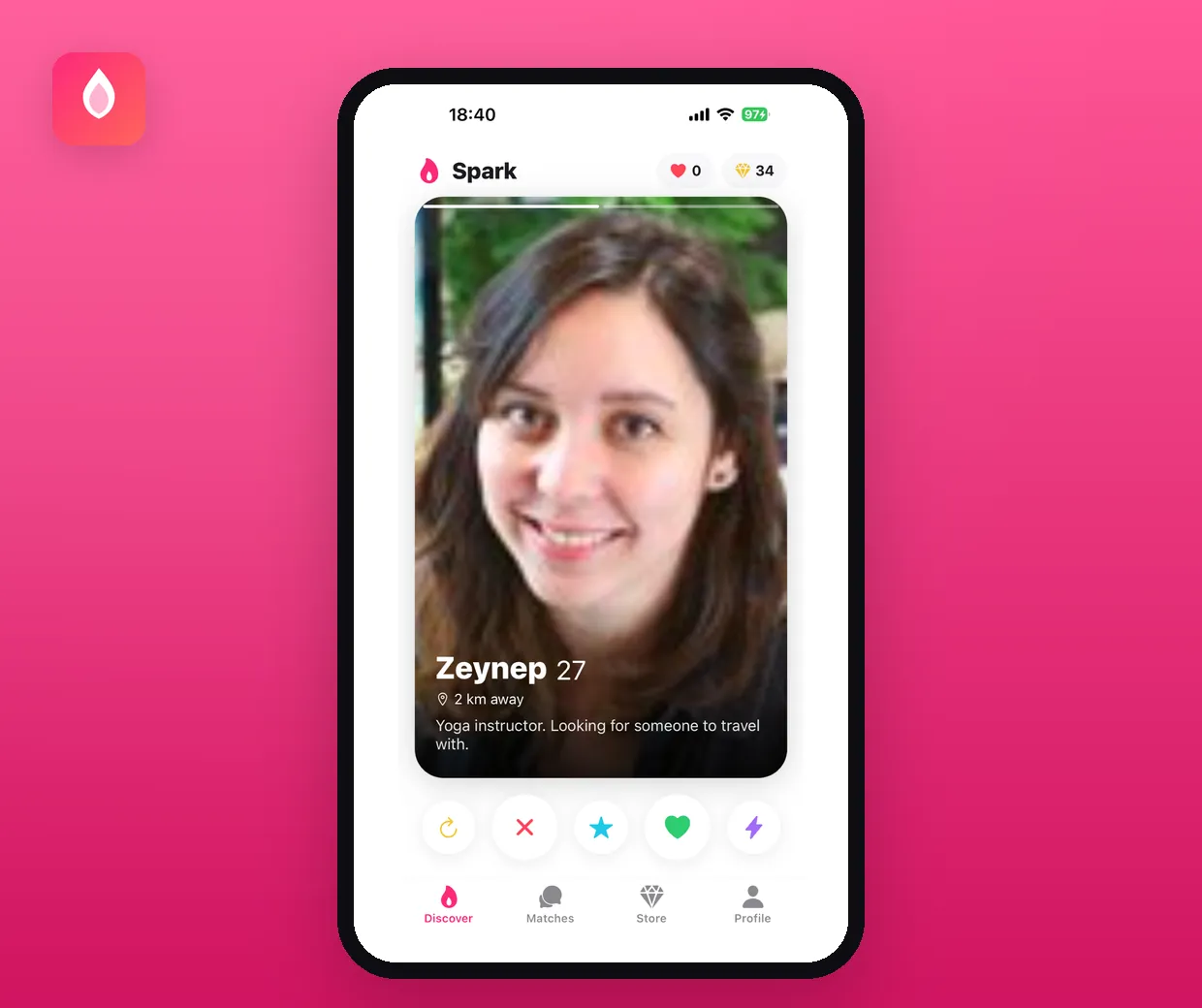 Spark — profil kartlarını kaydırarak keşfetme ekranı